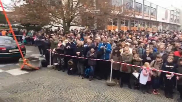 Jarmila Holubová - Miloš Zeman 25.11.2016 смотреть онлайн