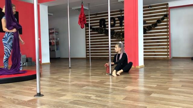 РАСТЯЖКА ? перед тренировкой ГИМНАСТИКА ?♀️ воздушная смотреть онлайн