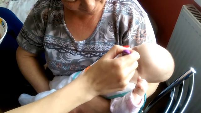 Злата   первое кормление