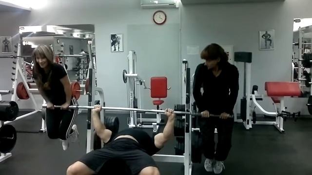 руслан павликов жим живого веса 132кг смотреть онлайн