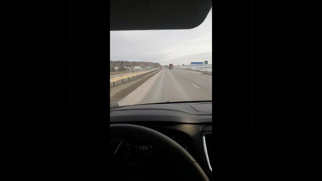 Забрал с сервиса PEUGEOT Traveller, не большой отзыв владельца.... смотреть онлайн