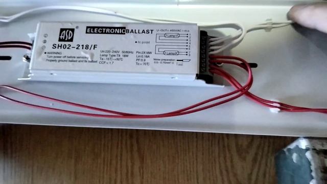 Как заменить люминесцентные лампы, на диодные, LED. смотреть онлайн