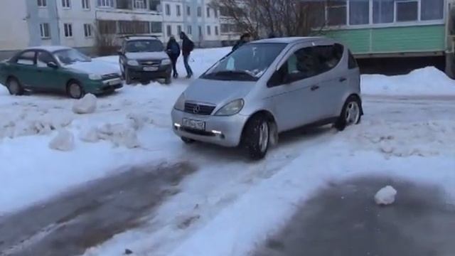 Уборка дворов от снега из прогр 08 02 19 dvx 511 смотреть онлайн