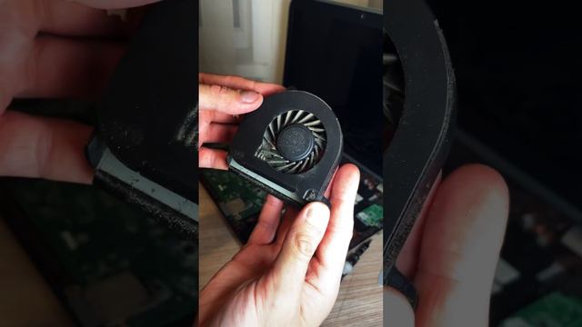Dell Inspiron 5720 АПГРЕЙД смотреть онлайн