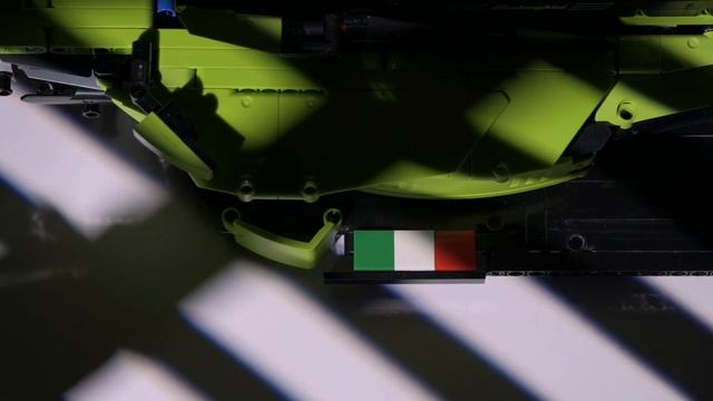 Build the Ultimate LEGO Technic 42115 Lamborghini Sian F1 Car смотреть онлайн