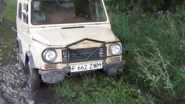 безпилотный самолет или , игрушка на пулте управления смотреть онлайн