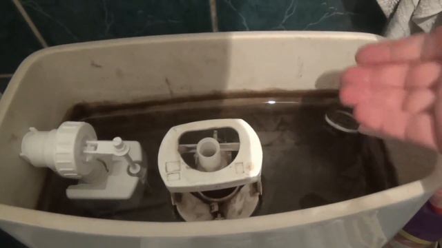 Как экономить воду с помощью УНИТАЗА. ЛайфХак. смотреть онлайн
