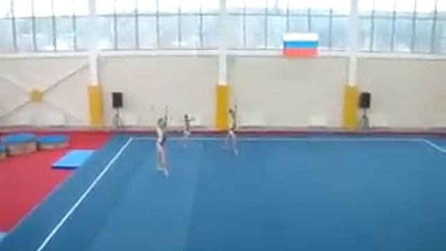 Спортивная акробатика..flv смотреть онлайн