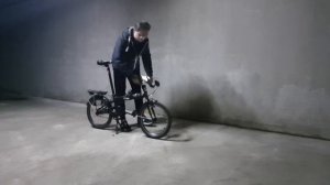 Как катать складной велосипед в сложенном виде!