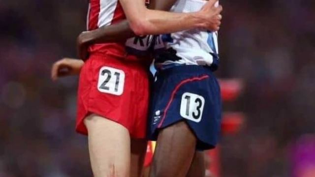 Abel Mutai Pushed Lvan Fernandez For Winning The Race Abel And Lvan Seen Honest Sport Spirit Golden