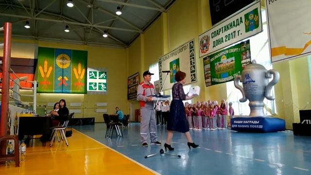 "Сан-Сан" на церемонии открытия турнира МБУ СШ по боксу в Сальске смотреть онлайн