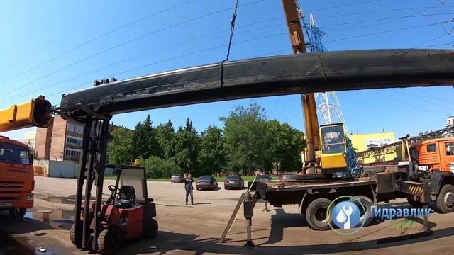 Демонтаж гидроцилиндра стрелы крана Ивановец смотреть онлайн