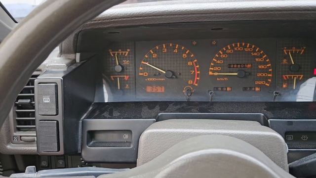 Nissan Bluebird Turbo SGX ASMR смотреть онлайн