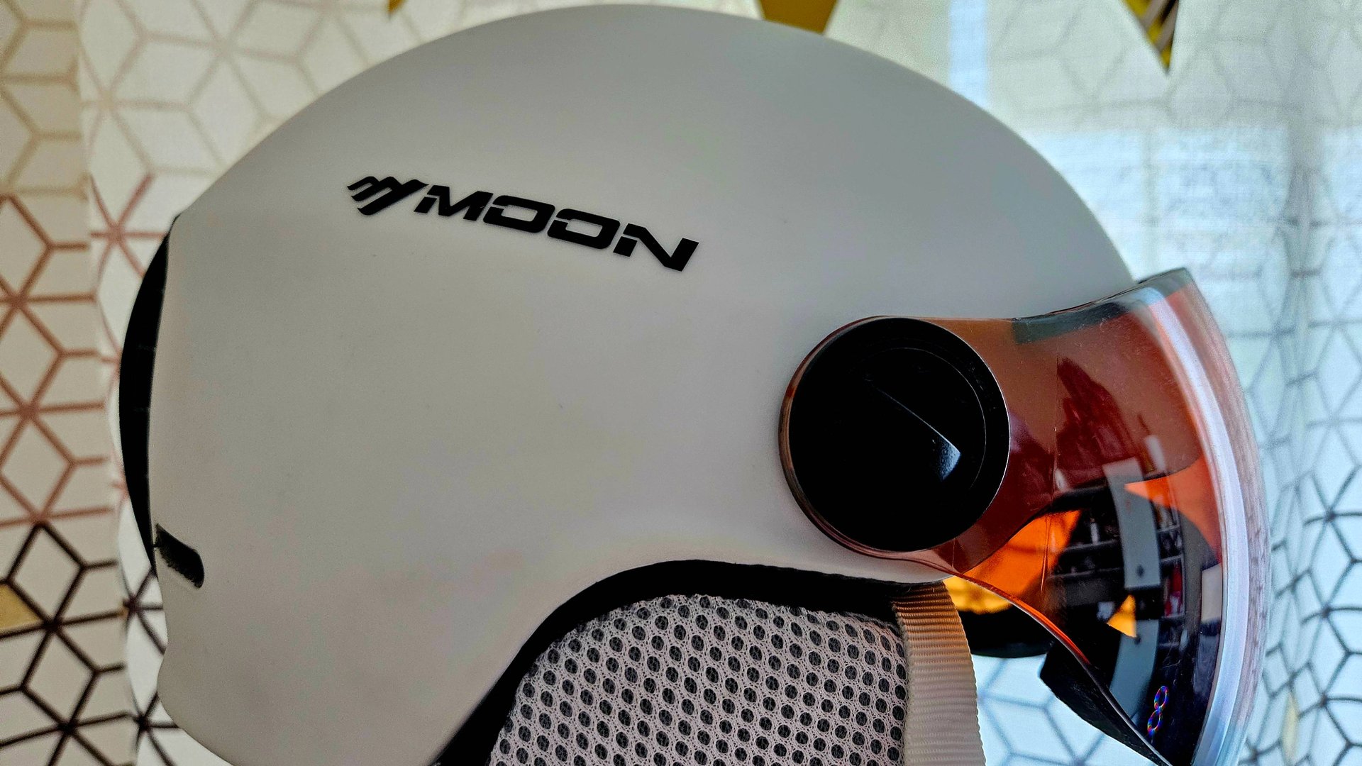 Обзор шлема MOON из Китая за 2000руб.