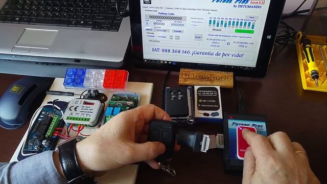 Пульт для шлагбаума и ворот NICE ERA INTI2