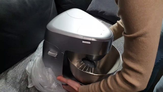 Kenwood Prospero + robot planetarny, kuchenny, pierwsze wrażenia смотреть онлайн