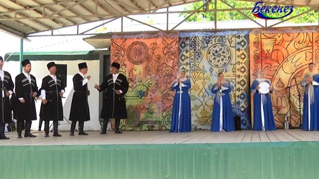 XIV Фестиваль народной песни Традиции отцов в Карабудахкенте смотреть онлайн