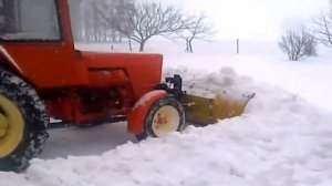 Обзор Трактора  Т-25  (отвал)