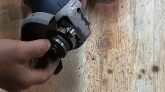 Как установить диск на болгарку смотреть онлайн