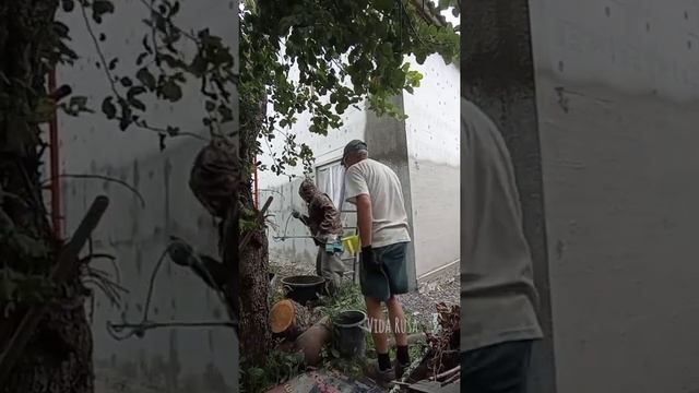 Штукатурим фасад. Наносим "шубу" на эппс. смотреть онлайн