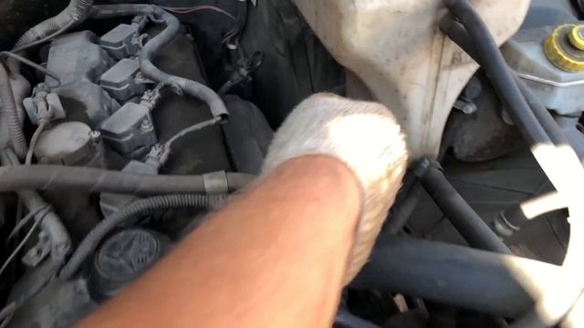 Стук со стороны водителя Уаз Патриот смотреть онлайн