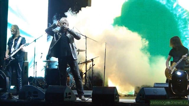 Земляне - Земля в иллюминаторе