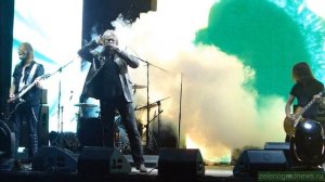 Земляне - Земля в иллюминаторе