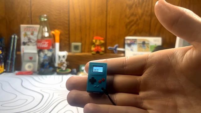 Thumby, The smallest handheld (yes it runs DOOM) смотреть онлайн