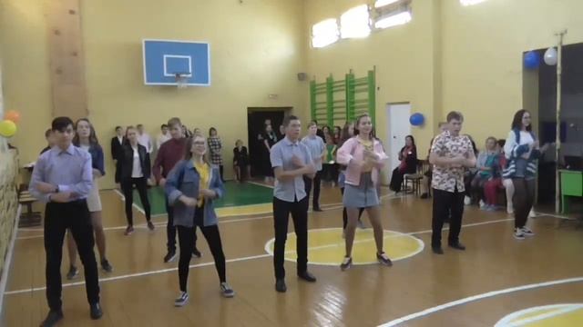 9 класс Осенний бал смотреть онлайн