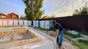 2 ФУНДАМЕНТ В ГОРИЗОНТ ПО УРОВНЮ ПРОСТЕЙШИЙ СПОСОБ _ ЛЕНТОЧНЫЙ ФУНДАМЕНТ СВОИМИ РУКАМИ