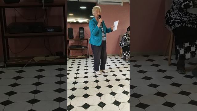 Сиреневый туман, поёт Юлия Павловна. смотреть онлайн