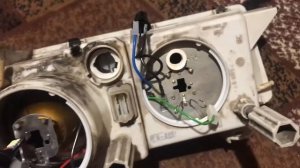 КАК УЛУЧШИТЬ СВЕТ ВАЗ 2110?ДОРАБОТКА ФАР 2110! СВЕТЯТ ЯРЧЕ В 2 РАЗА!