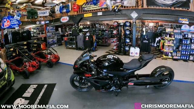 Moore Mafia's World's Fastest Stock Motor Suzuki 2020 GSXR 1000 Bike Secret's REVEALED смотреть онлайн