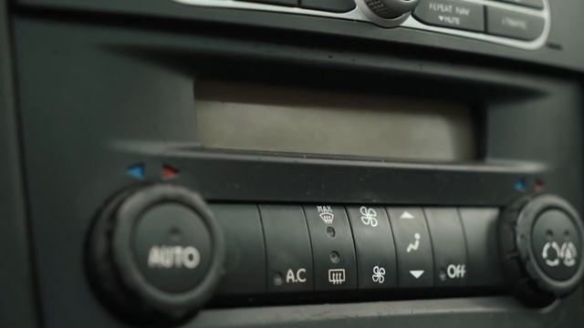 Renault Laguna II 2.0T. Это очень интересное предложение по выгодной цене. смотреть онлайн