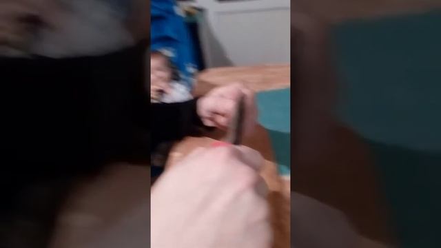 как сделать карабин из подручных средств смотреть онлайн