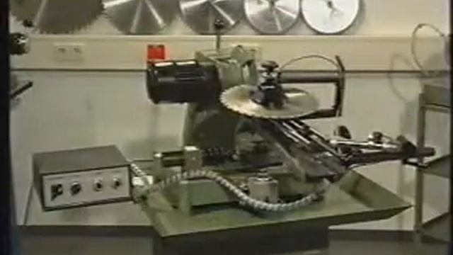 Kaindl Circular Sawblade Grinding Machine SSG 600-A DC_en смотреть онлайн