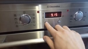 Как настроить часы на духовке Electrolux!