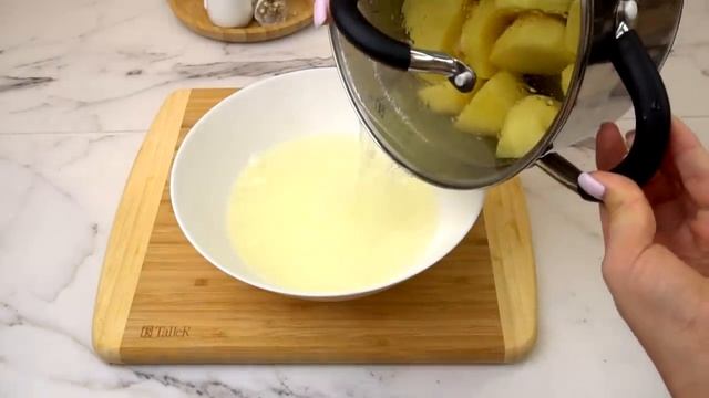 Курочка в потрясно вкусной шубке. Ух как вкусно! 2 в1 основное блюдо и гарнир смотреть онлайн