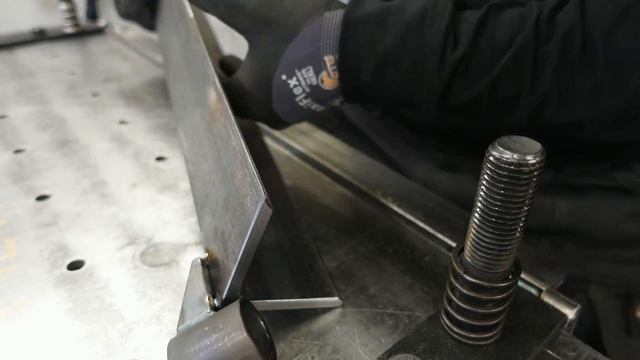 DIY Sheet Metal Bender - Bending (Plans Available)