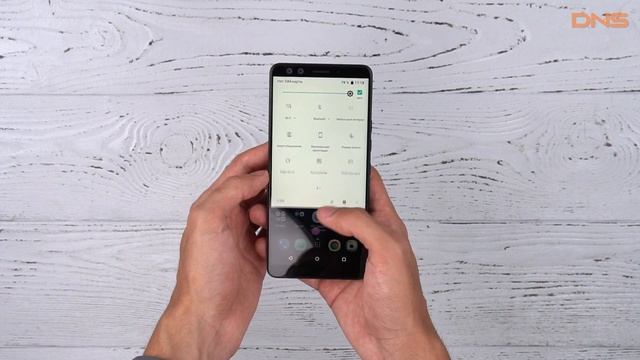 Распаковка смартфона HTC U12 Plus / Unboxing HTC U12 Plus смотреть онлайн