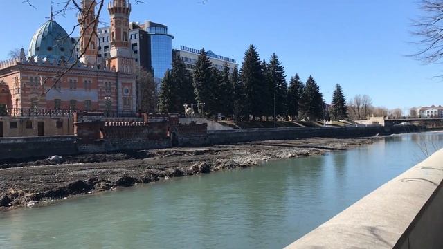 КАЖДОМУ - СВОЕ . смотреть онлайн