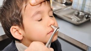 ИНОРОДНОЕ ТЕЛО В НОСУ, УХЕ РЕБЕНКА ЧТО ДЕЛАТЬ, КАК ДОСТАТЬ ПРЕДМЕТ