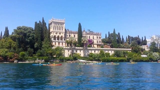 Isola Del Garda Lago Di Garda Italy смотреть онлайн