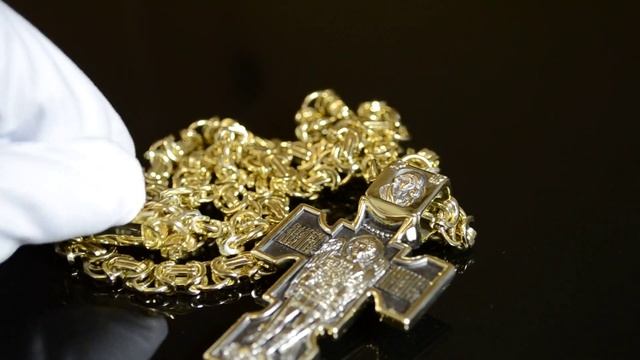 Православный золотой крест с чернением и ликами святых на цепочке плетение Скарабей смотреть онлайн