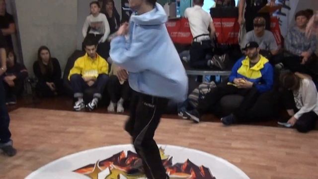 AUTUMN WARS PROFI 2x2 Electrostyle и HellYeah смотреть онлайн