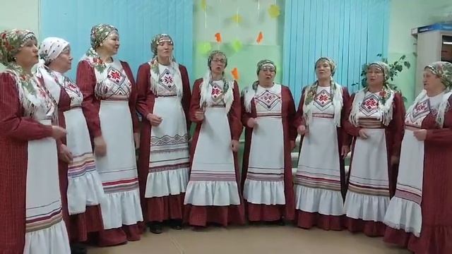 Удмуртская народная песня "Дас кык пар". Исполняет ансамбль удмуртской песни "Орина" смотреть онлайн