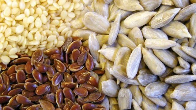 Семечки польза и вред Подсолнечные тыквенные льняные и семечки кунжута свойства и лечение смотреть онлайн