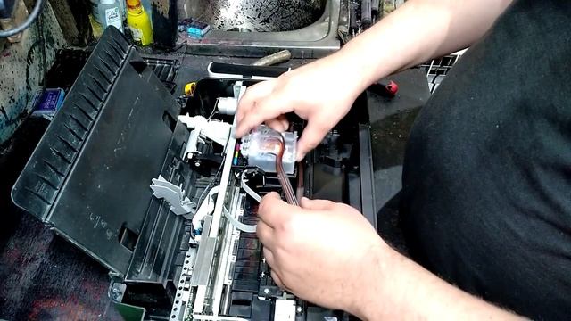 Установка СНПЧ на принтеры Epson серии SX125, 130 смотреть онлайн