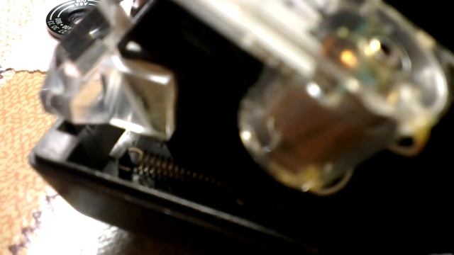 Pentacon Six TTL prism_2.4 смотреть онлайн