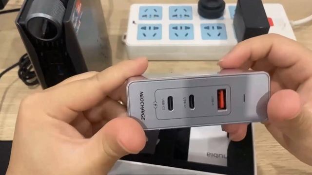 The BEST Mini Gaming PC! | Kamrui AMR5 | AMD Ryzen 7 5600U смотреть онлайн